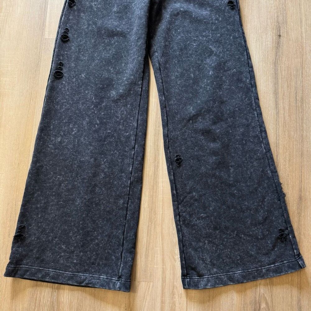 Dolls Kill Widow Death Rock Wide Leg Black Sweatpants Size Medium Edgy Emo Goth - Picture 4 of 7